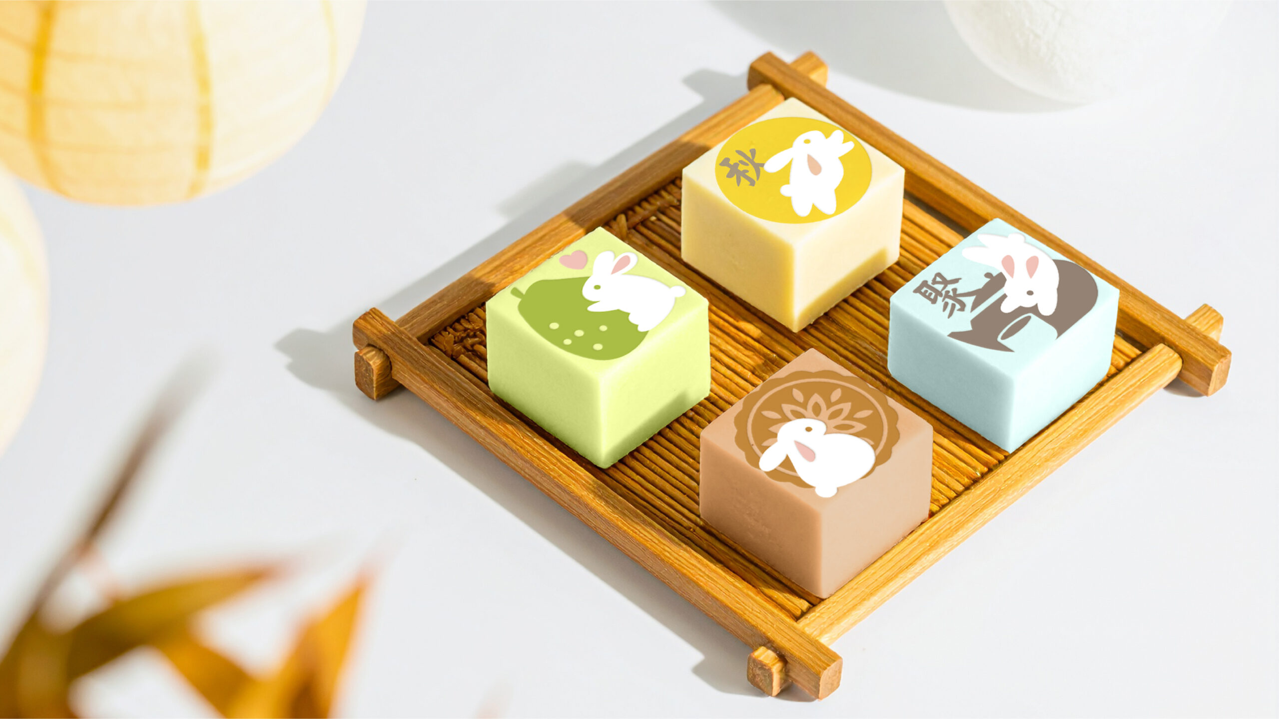四款月兔圖案手工皂排列展示